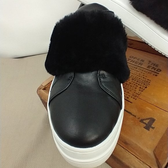 J/SLIDES NYC BLACK LEATHER SLIP ON SNEAKERS SIZE 9.5 - Picture 2 of 11